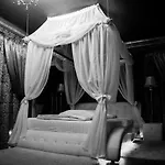 Hotel Boutique Mikaela (Adults Only)