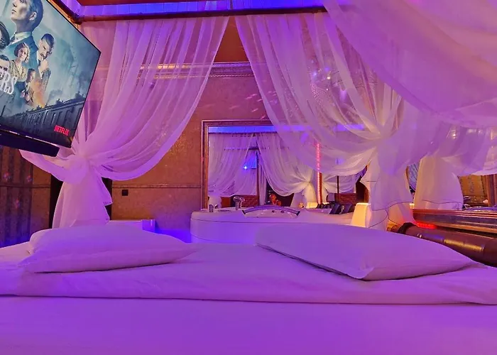 Hotel Boutique Mikaela (Adults Only)