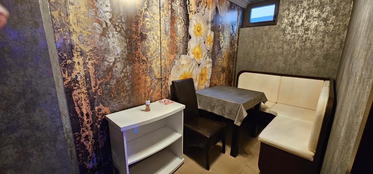 Liebeshotel Boutique Mikaela (adults Only) Brașov