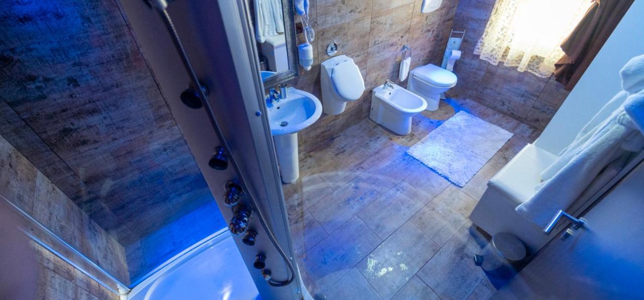 Liebeshotel Boutique Mikaela (adults Only) 3*